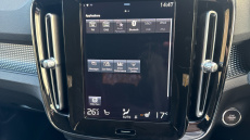 Volvo Xc40 2.0 B4P R DESIGN Pro 5dr Auto Petrol Estate